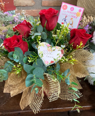 Envío de Rosas a Domicilio Córdoba Ramo de Rosas Aniversario